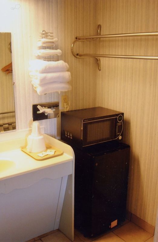 Hillcrest Inn & Suites Ozona Oda fotoğraf