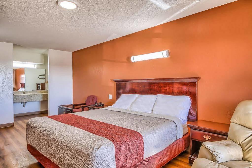 Hillcrest Inn & Suites Ozona Dış mekan fotoğraf